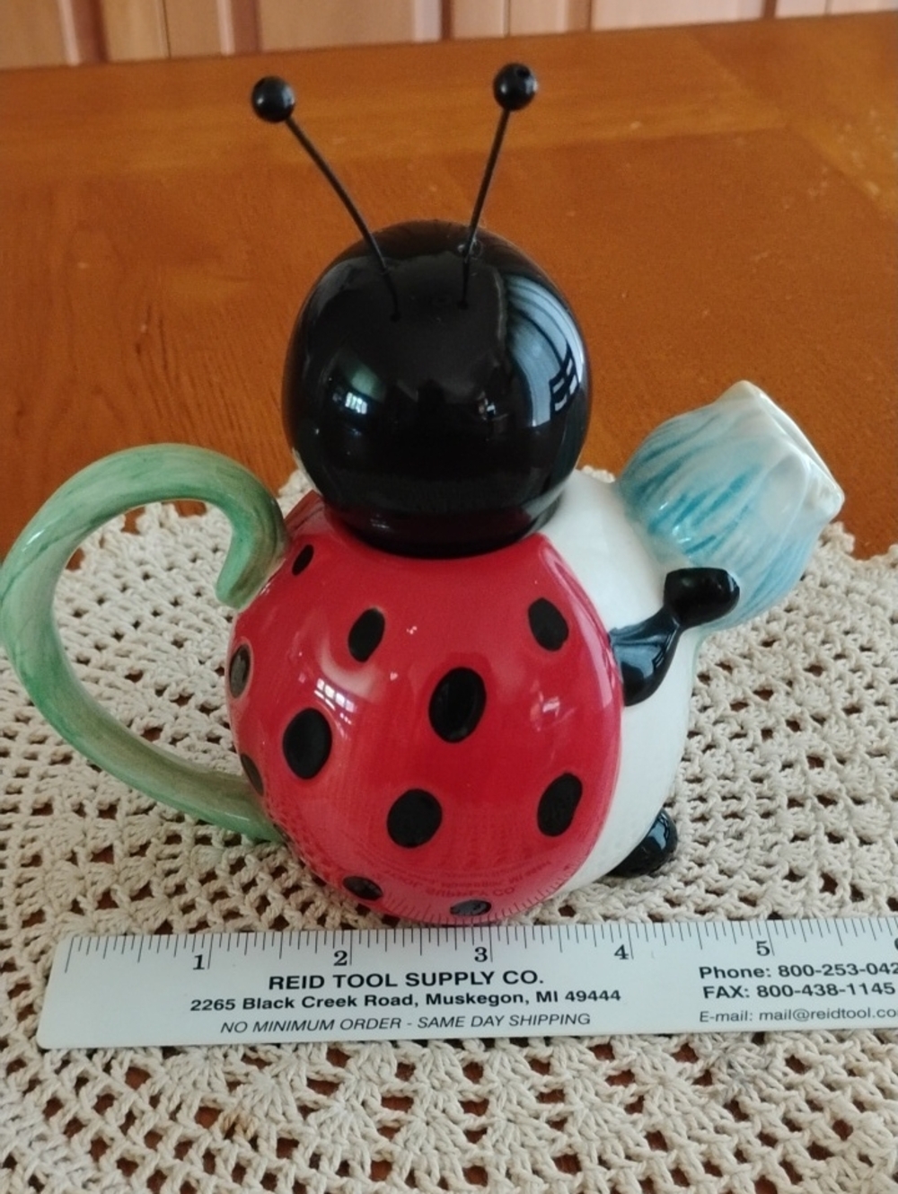 Burton And Burton Ladybug Ceramic Teapot 2005 - Picture 5 of 9